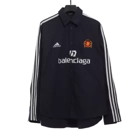 Balenciaga Langarmshirt mit Co-Branding von Manchester United Reps